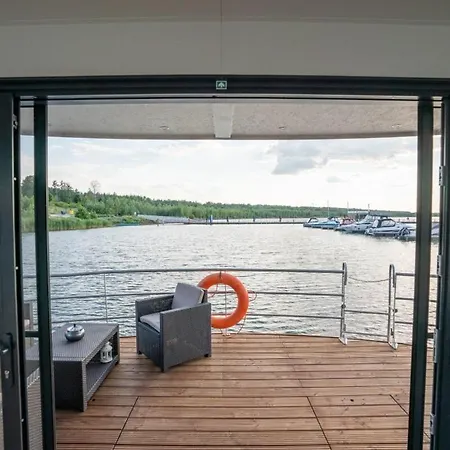Semesterbostad Floatinghouse Hideaway Lp25 *