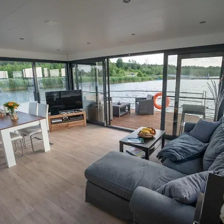 Floatinghouse Hideaway Lp25 Semesterbostad Klitten